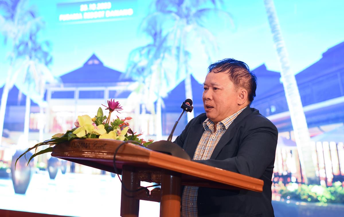 Prof. Dr. Sc. Bui Van Ga delivers the opening remarks (IMTECAD 2023).